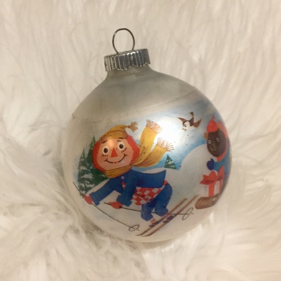 Vintage 73’ Raggedy Ann Christmas Ball Ornament - Picture 2 of 8